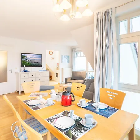 Familienfreundliche Seeschwalbe In Apartment Koserow